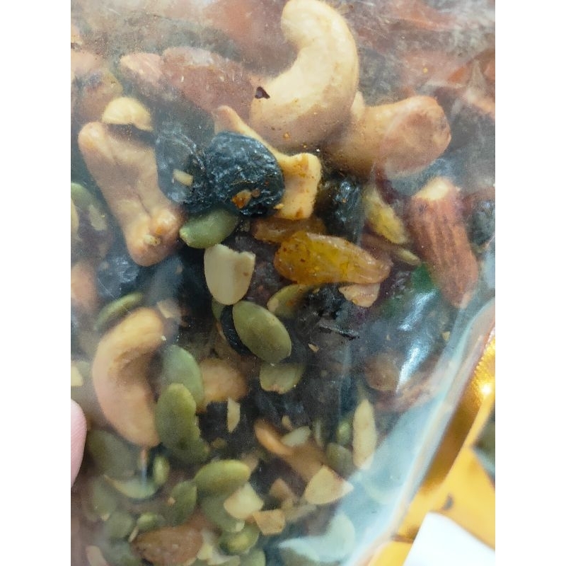 

TRAIL MIX PREMIUM CEMILAN SEHAT /Cemilan Diet/ 250g