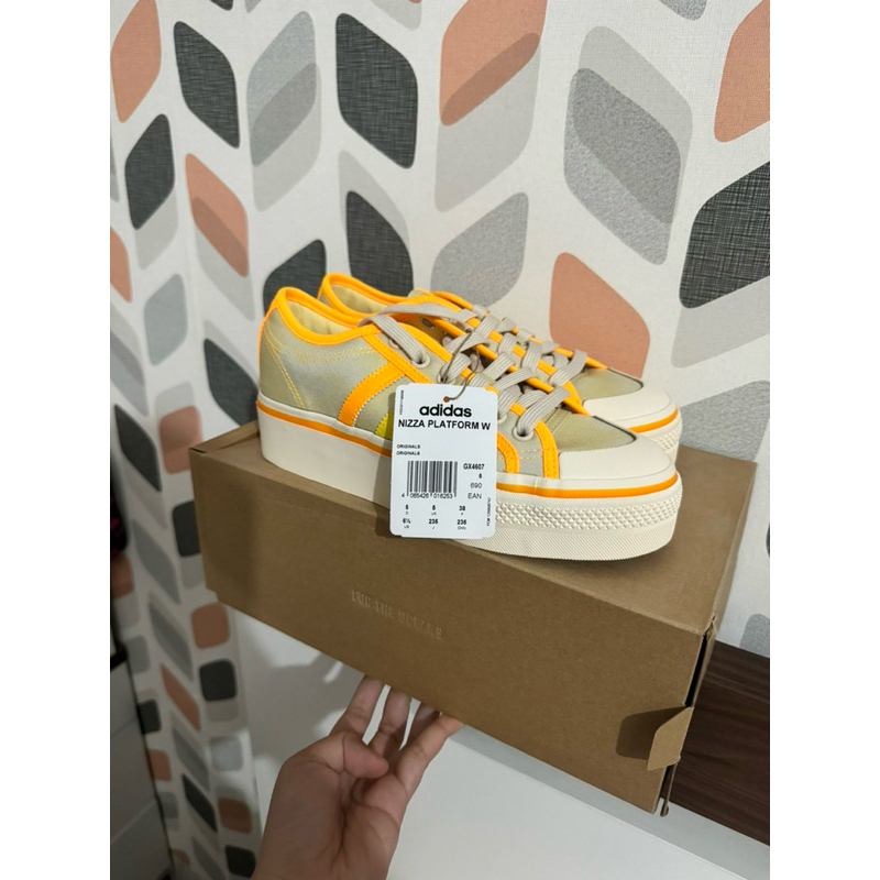 Adidas Nizza Platform Shoes, Brand New With Box