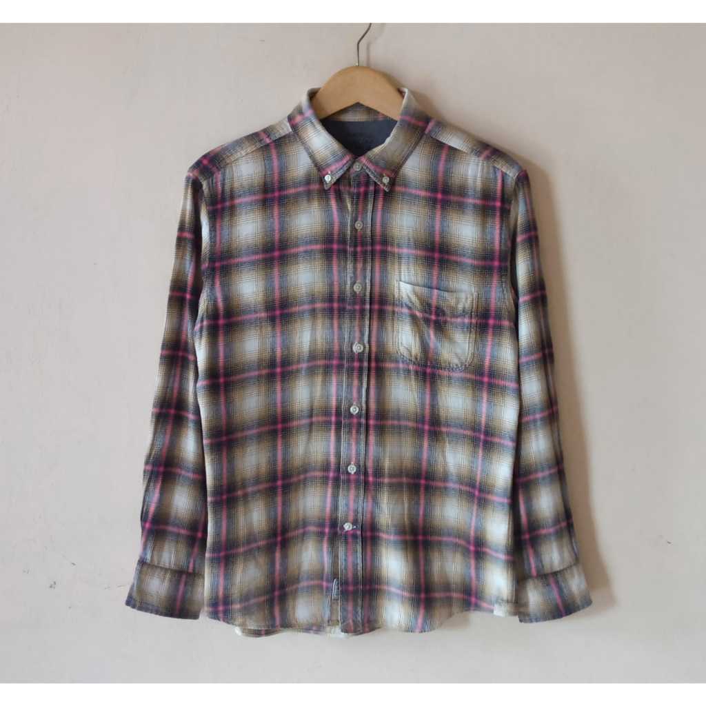 kemeja flanel veterano not uniqlo zara hnm