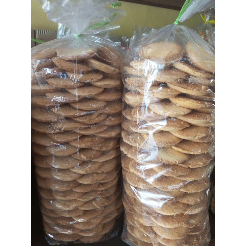 

Bolu Pay Manis/ Bolu Kering Panggang 1kg