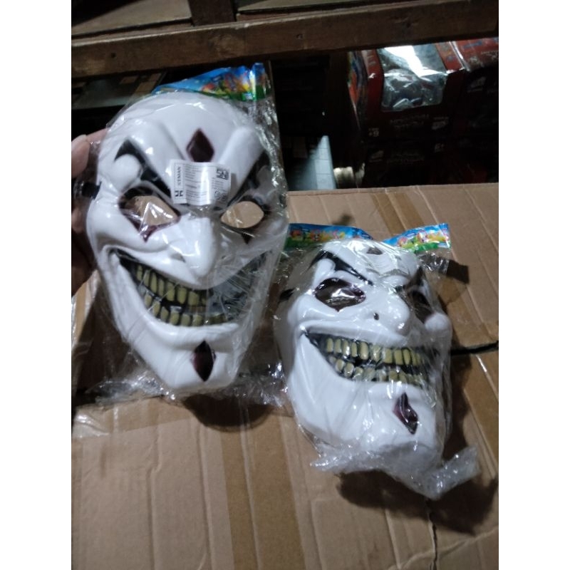 TOPENG SEREM HOROR HANTU TAKUT ADUHH