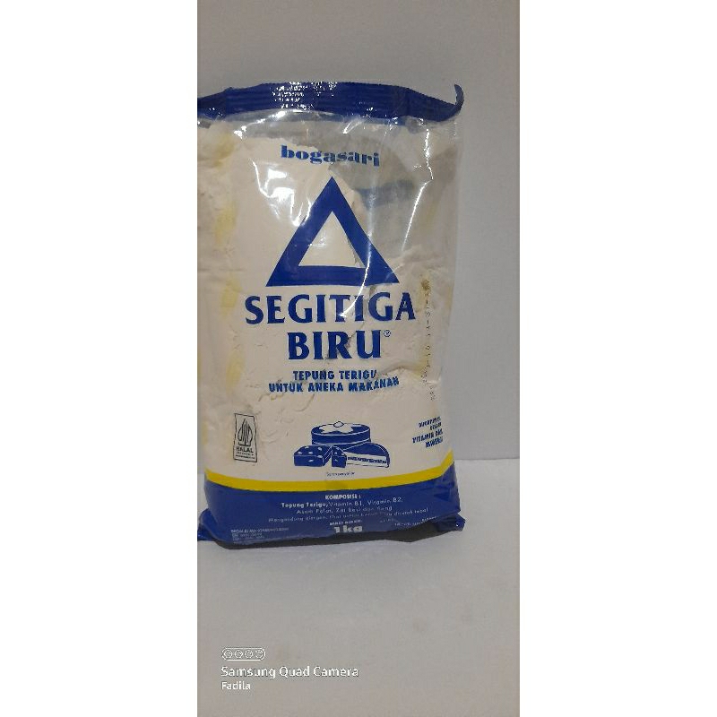 

Tepung Segitiga Biru 1kg