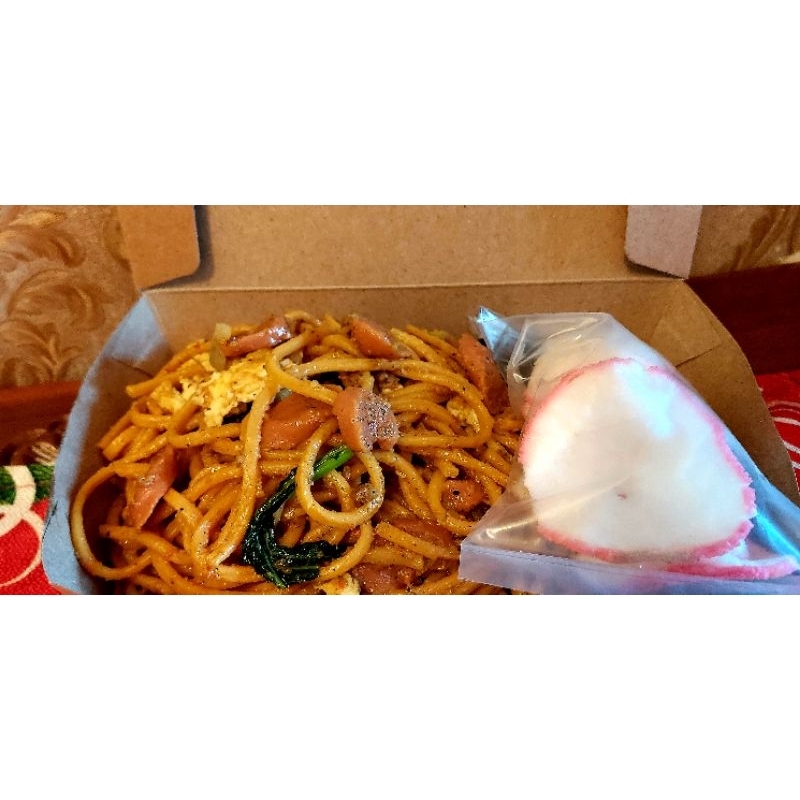 

mie gomak goreng ayam/mie lidi goreng