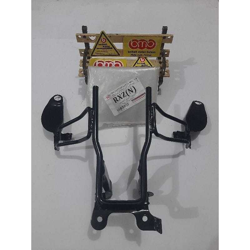 Yamaha RXZ Catalyzer Malaysia New breket braket bracket batok kedok kerodong cover depan