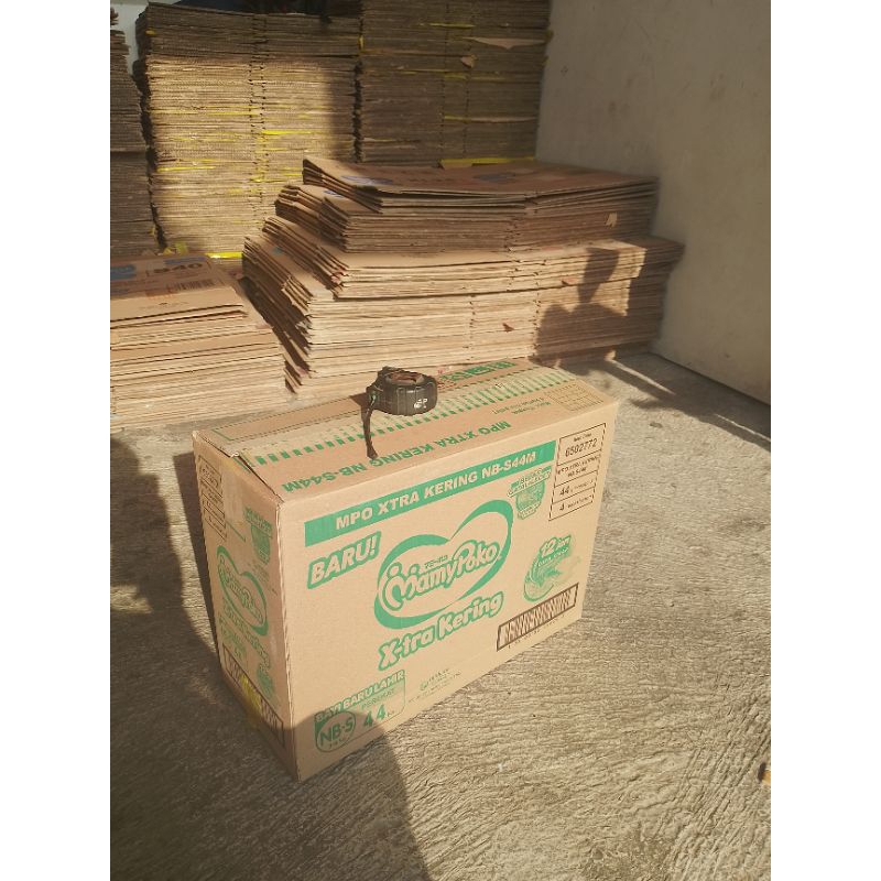 

KARDUS PACKING / BOX PACKING KARDUS BEKAS PAMPERS