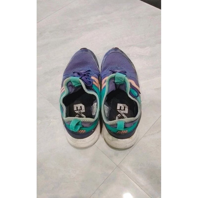 Sepatu PIERO Sneacker Pria ORIGINAL bekas 85% Layak pakai