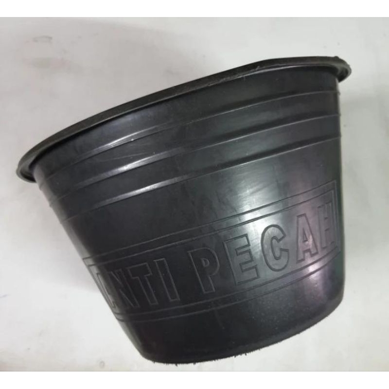 Ember Cor Kecil Warna Hitam