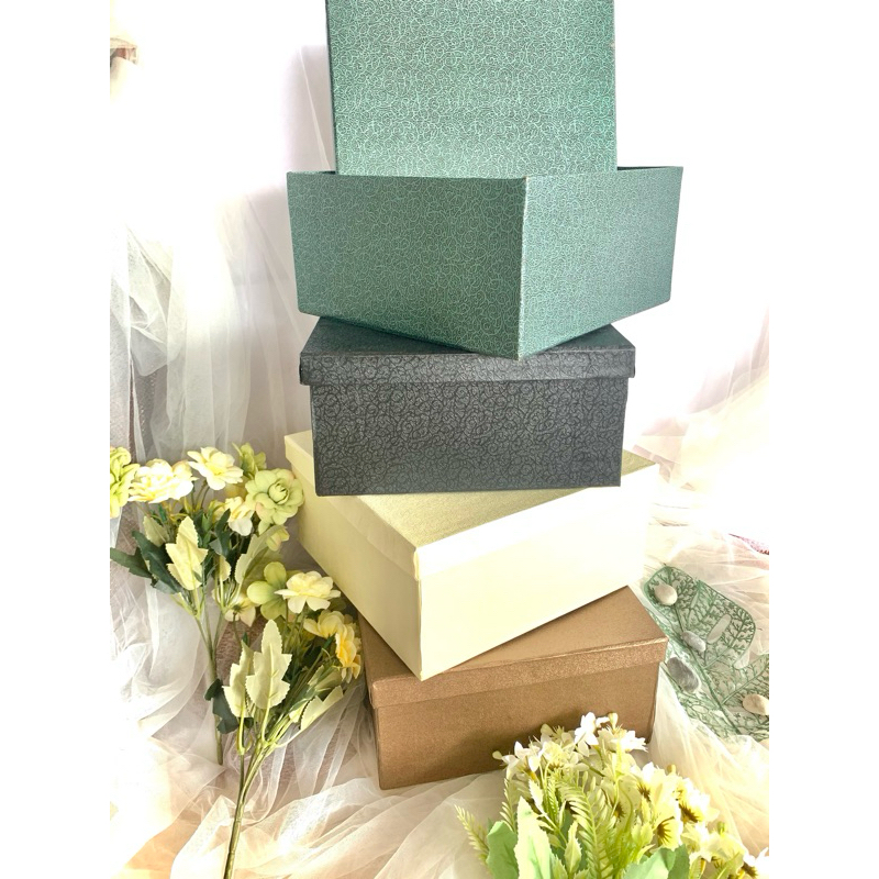 

kotak hampers persegi