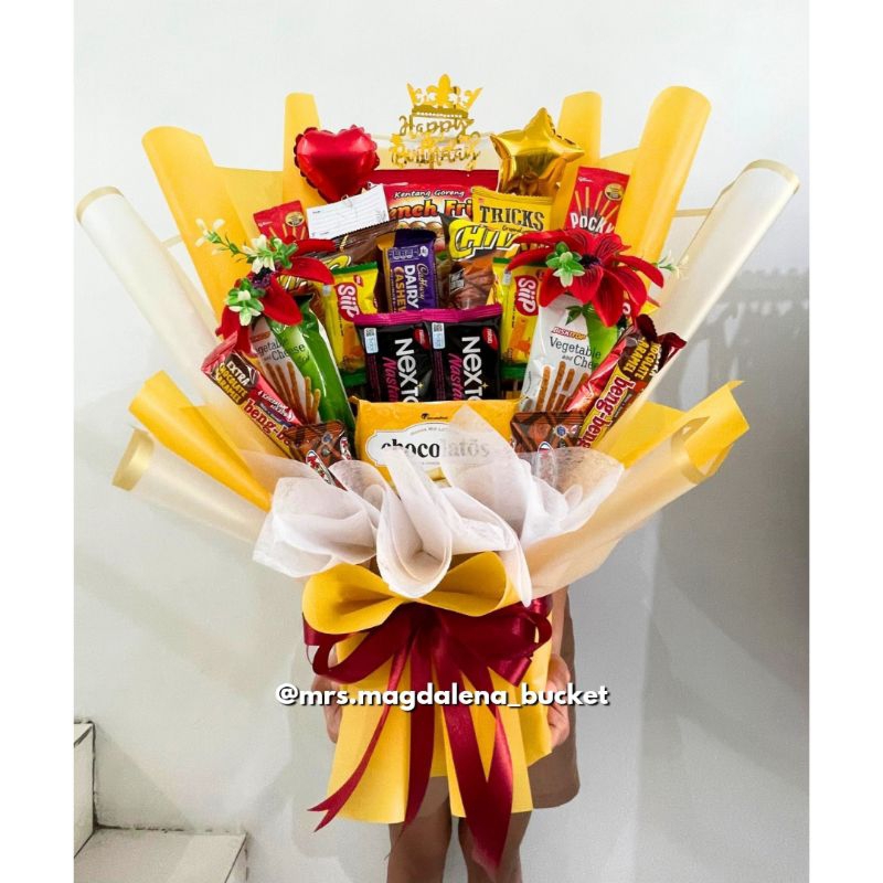 

Snack Bouquet/ Buket Wisuda/ Kado wisuda/ Buket Jajan/ Buket Snack