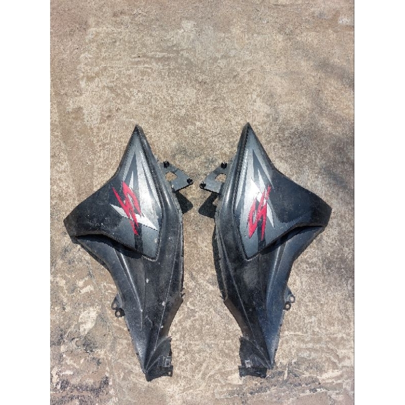 Cover Body Depan Samping Kanan Kiri Honda Cs1 Cs One Original