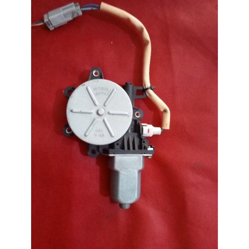 Dinamo power window Mitsubishi Lancer CK 4 kanan depan