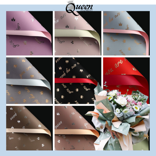 

Kertas Buket Bunga Cellephone Kertas Wrapping Motif Mahkota Queen 6023