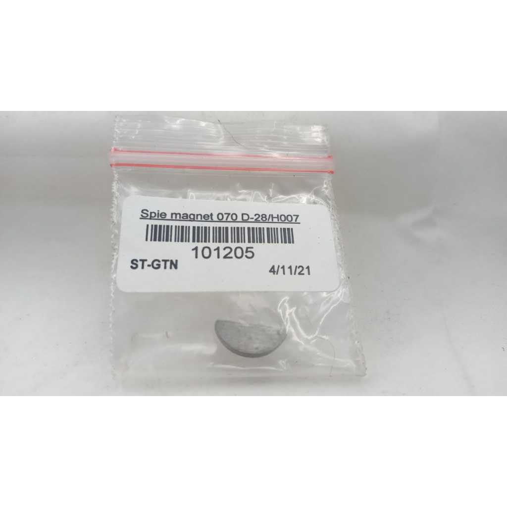 Spie magnet/spie bulan biasa 070 D-28