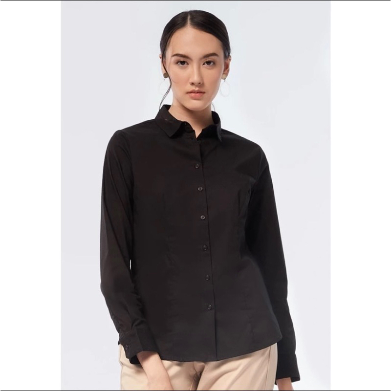 kemeja hitam polos the executive