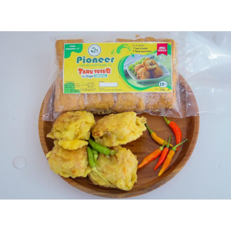 

Tahu Pioneer Susur isi Sayur Asli Sukoharjo/oleh-oleh khas sukoharjo/tahu isi sayur