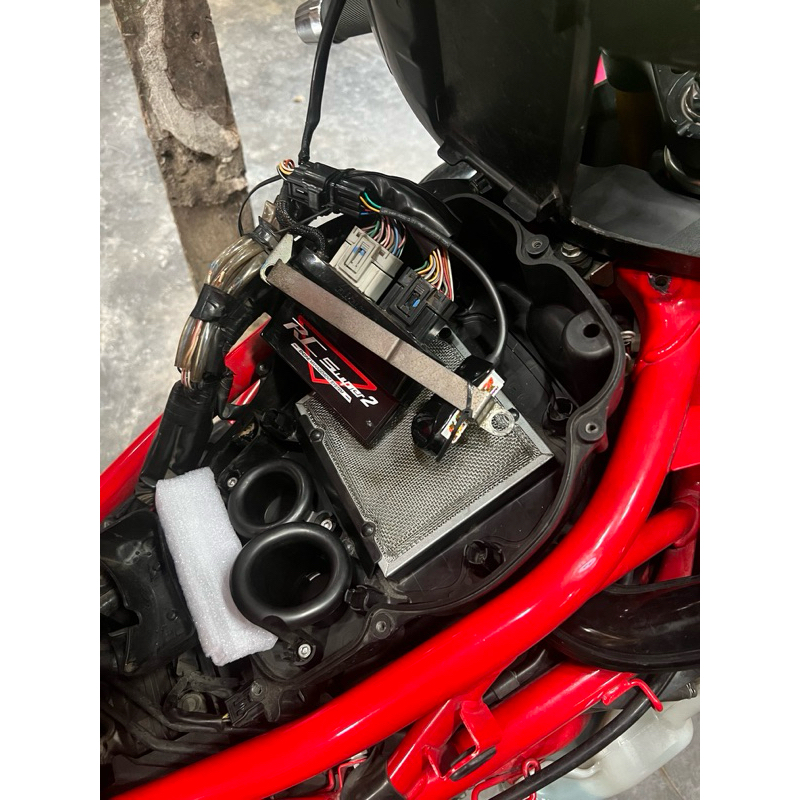 ecu aracer rc super 2 CBR250RR