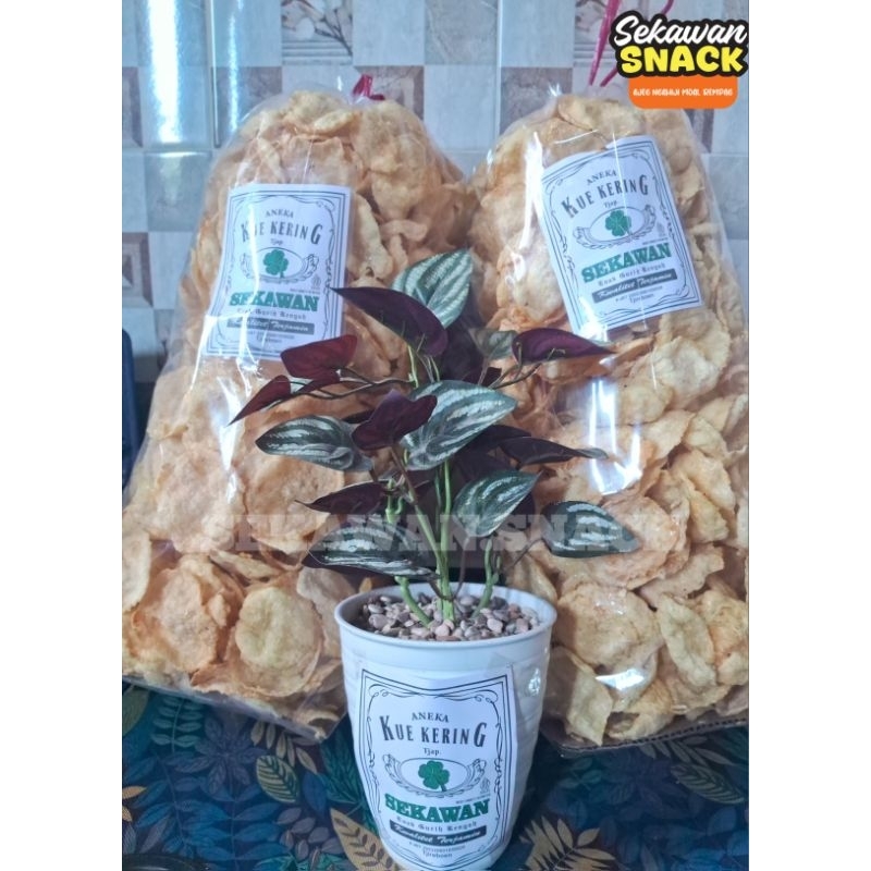 

Emping Super Premium Bumbu Manis Kering|Cemilan Khas Cirebon Emping Melinjo Lebar 1Kg