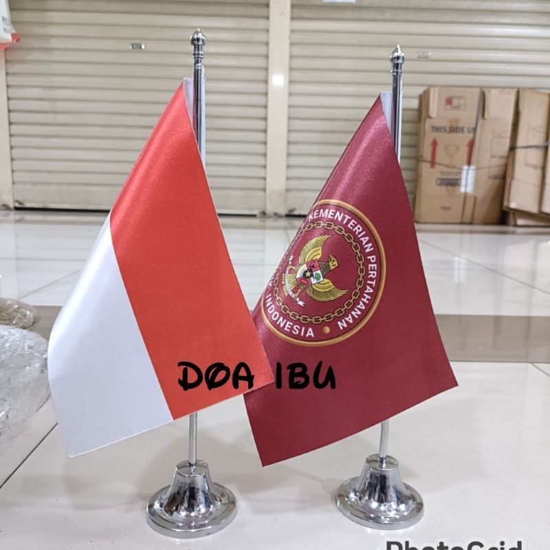 

best seller bendera merah putih+bendera logo Kemhan+tiang stenlis meja