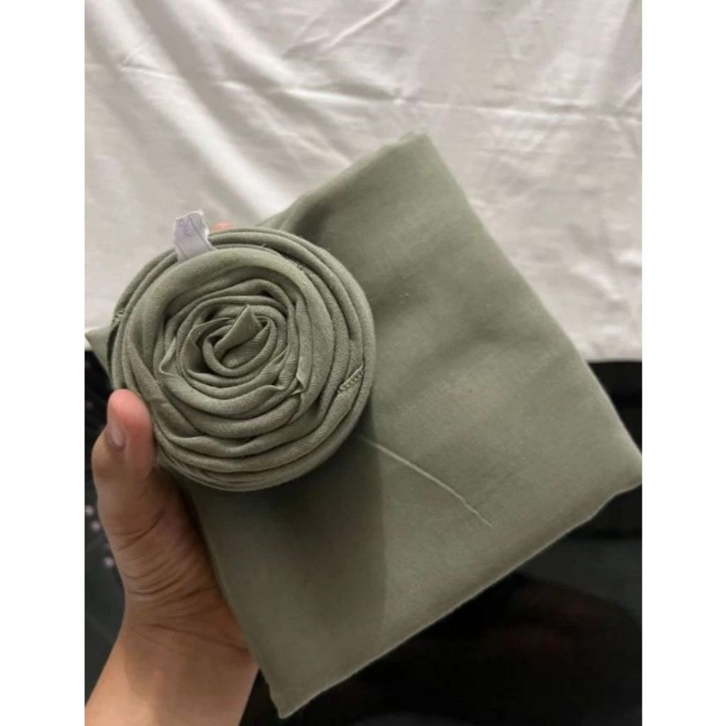 Hijab Paris Jadul Premium || Segi Empat Paris || Varisha || Azara || Red Rose