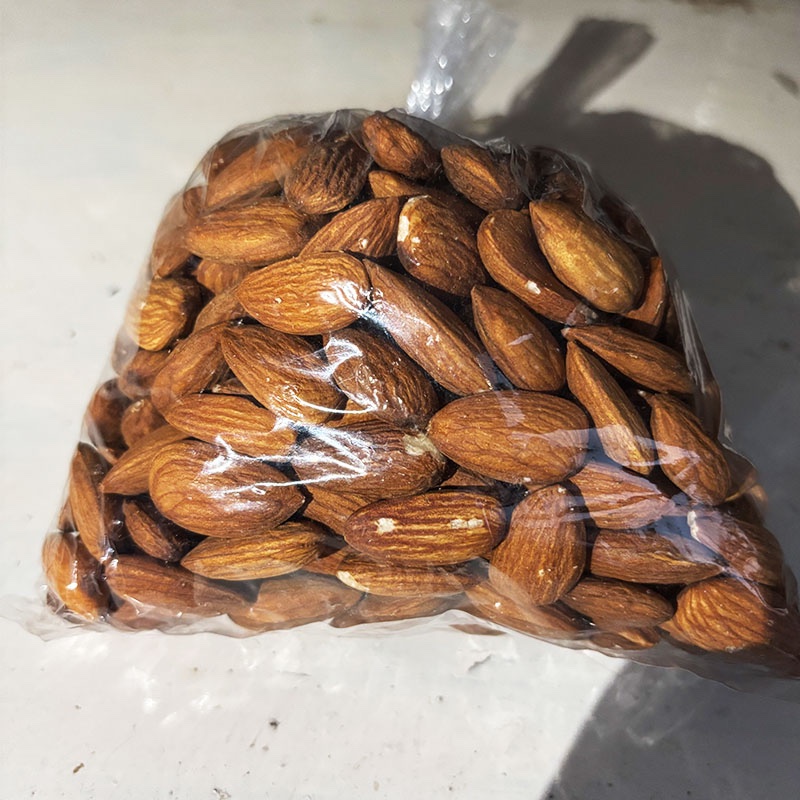 

Almond Kulit 250 gram bersih Grade A