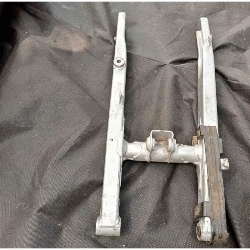 Swing Arm Sasis Blakang Yamaha Jupiter Mx New 135 Seken Original Copotan