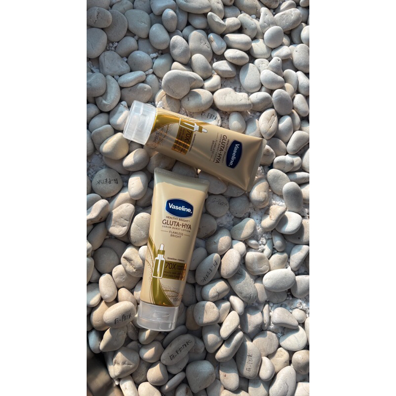 PROMO Vaseline Gluta-Hya 70x Flawless Bright (Produk Baru)