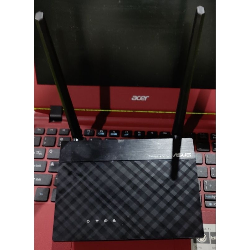 ASUS RT-AC68U Dualband & ASUS RT-N14UHP