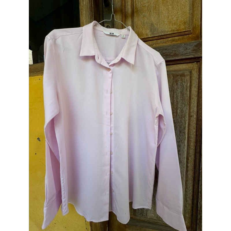rayon blouse uniqlo preloved