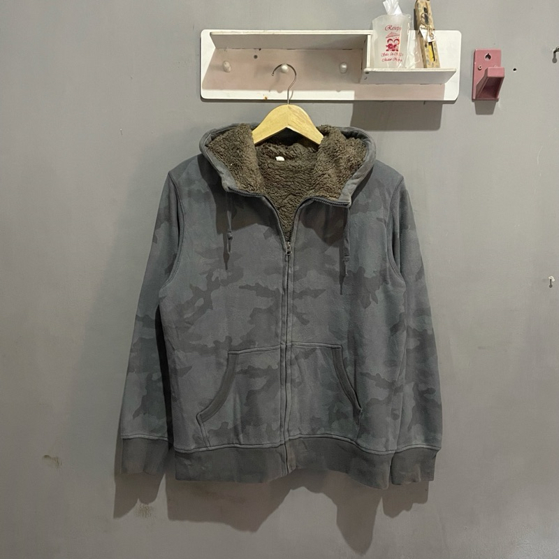 zip hoodie sherpa uniqlo camo