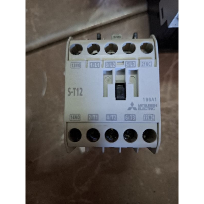 contactor st12 original mitsubishi 20A