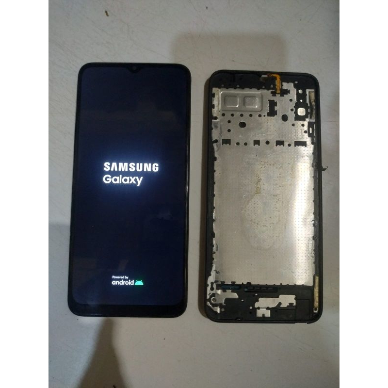 SAMSUNG A04e - Minus LCD ++