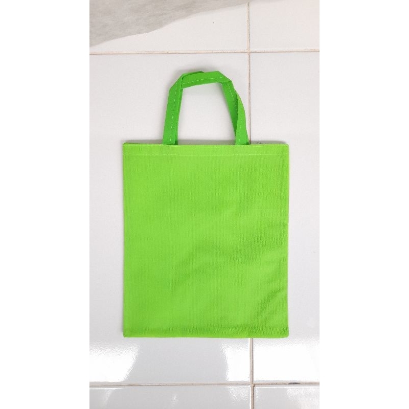 

Tas Walimah Polos Muat Snack Slondok dan Teh Botol Minimal order 50 pcs