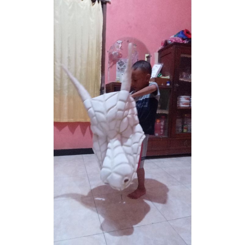 kepala naga ,kepala layangan naga dm 30 goci besi , rangka bahan full fiber , tingal cet