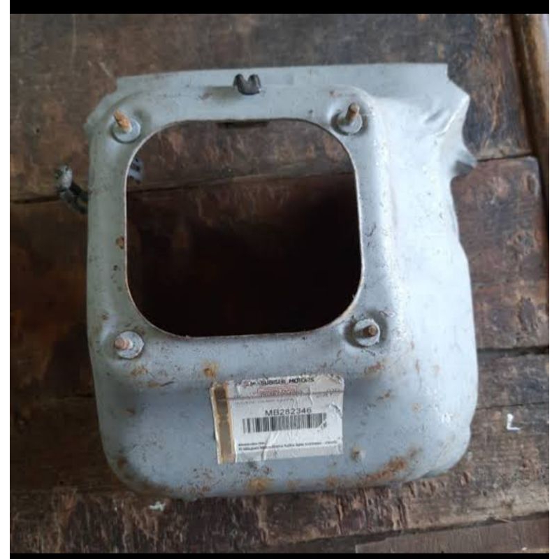 Rumah lampu 1buah ori Mitsubishi L300, batok kedok panel depan