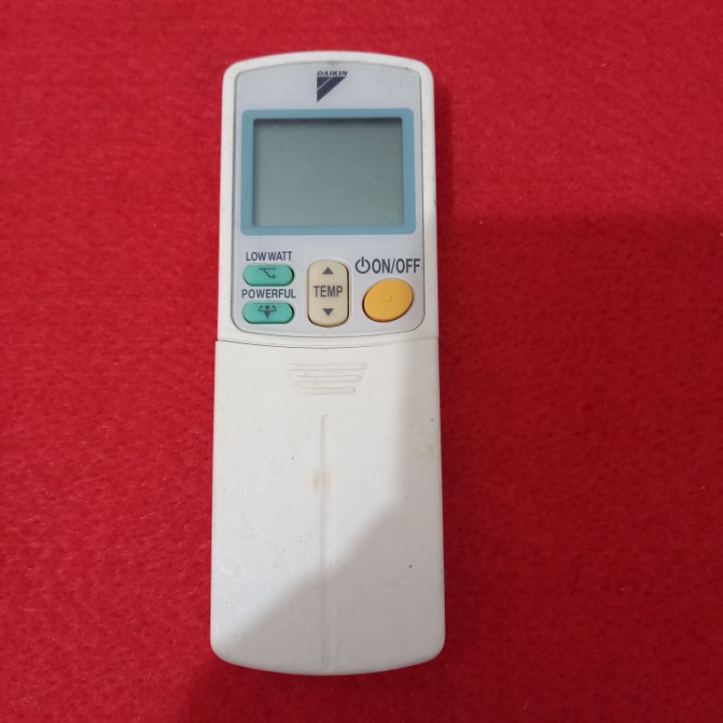Remote AC DAIKIN Low Watt Original Asli . ARC433A106 .