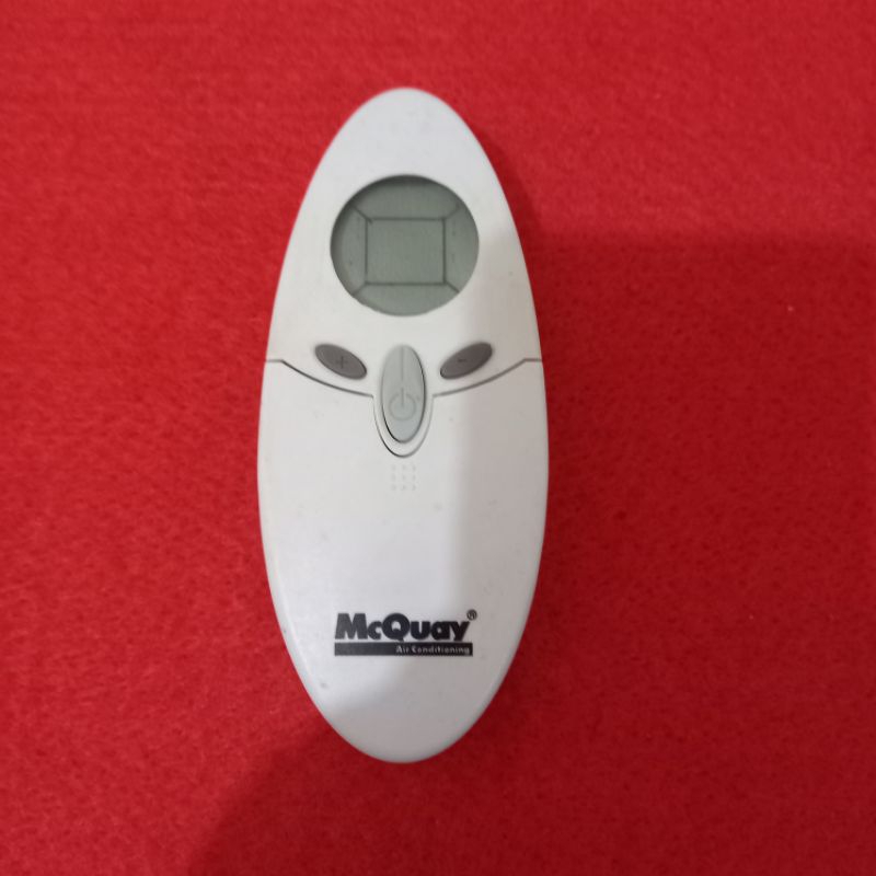 Remote AC McQuay Original Asli . Remote AC .