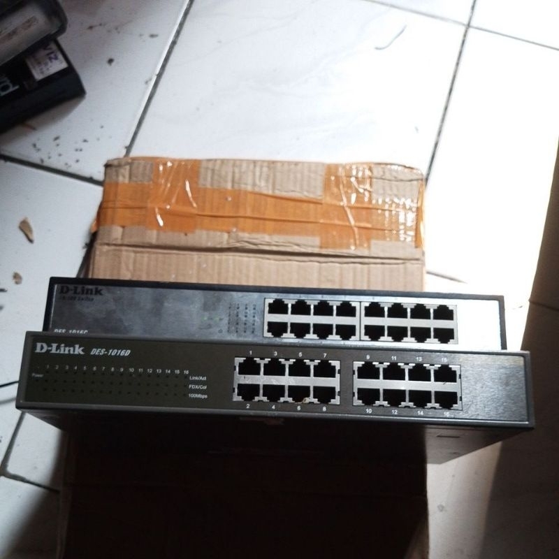 hub 16 port 10/100