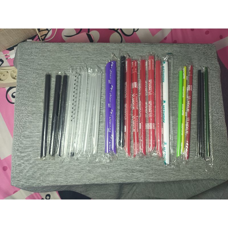 23 pcs RANDOM Straw Sedotan Mixue Chatime Wedrink Point Madcoco
