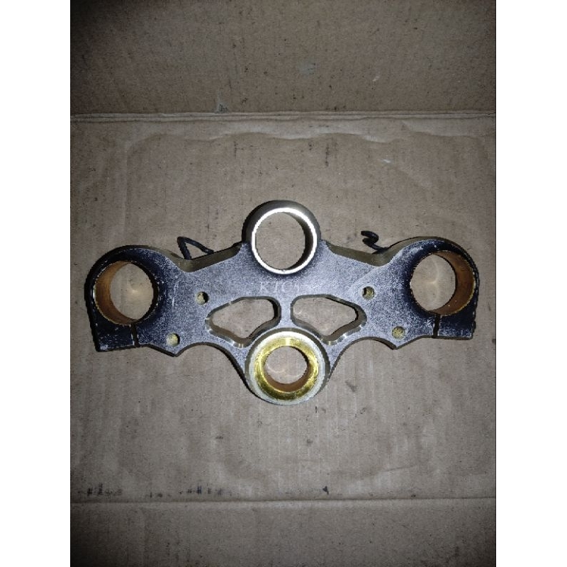 T atas segitiga atas ninja250 FI merk KTC