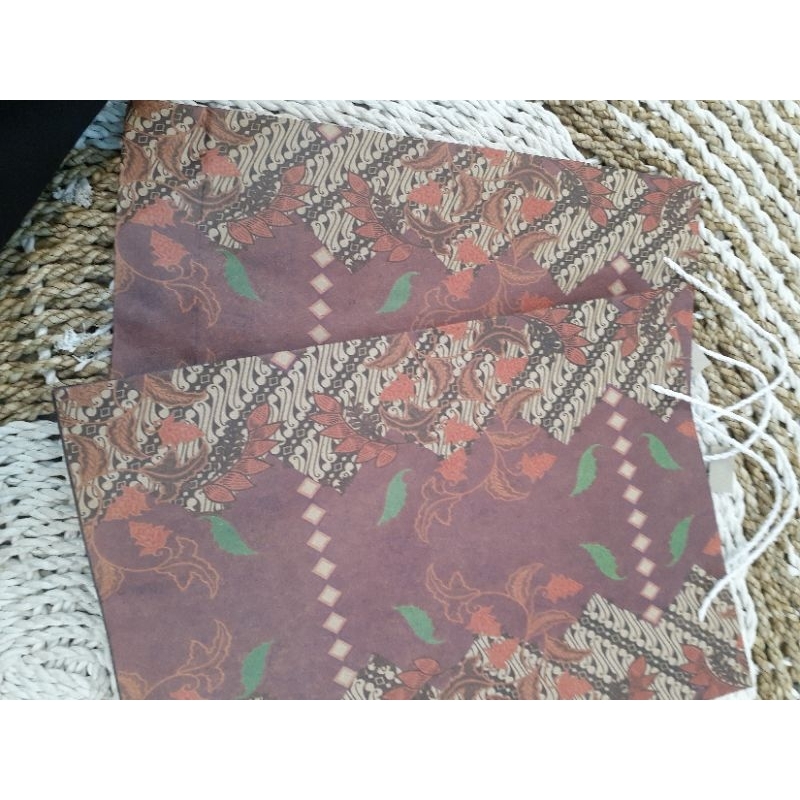 

paperbag motif batik