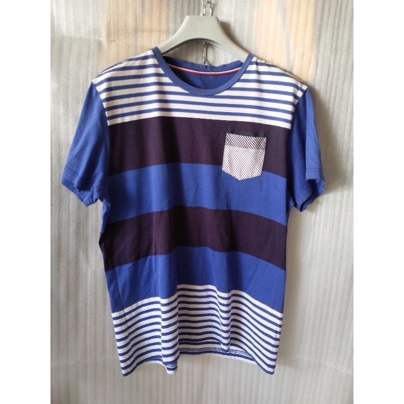 Kaos oblong lengan pendek second