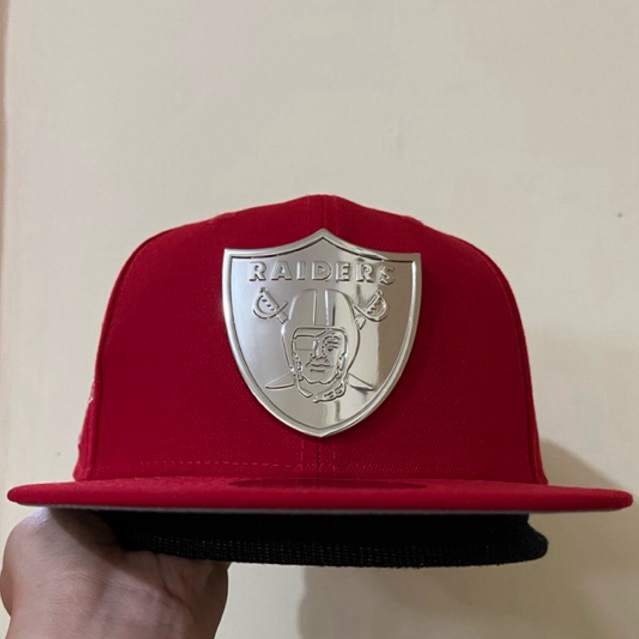 Topi New Era Raiders 50th Anniversary Red Metal Silver Snapback