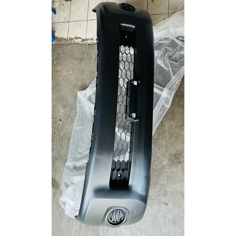 bemper depan hilux single cabin 2009 imitasi hillux