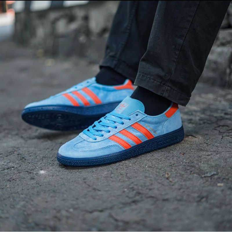 ADIDAS MANCHESTER BLUE PREMIUM CASUAL