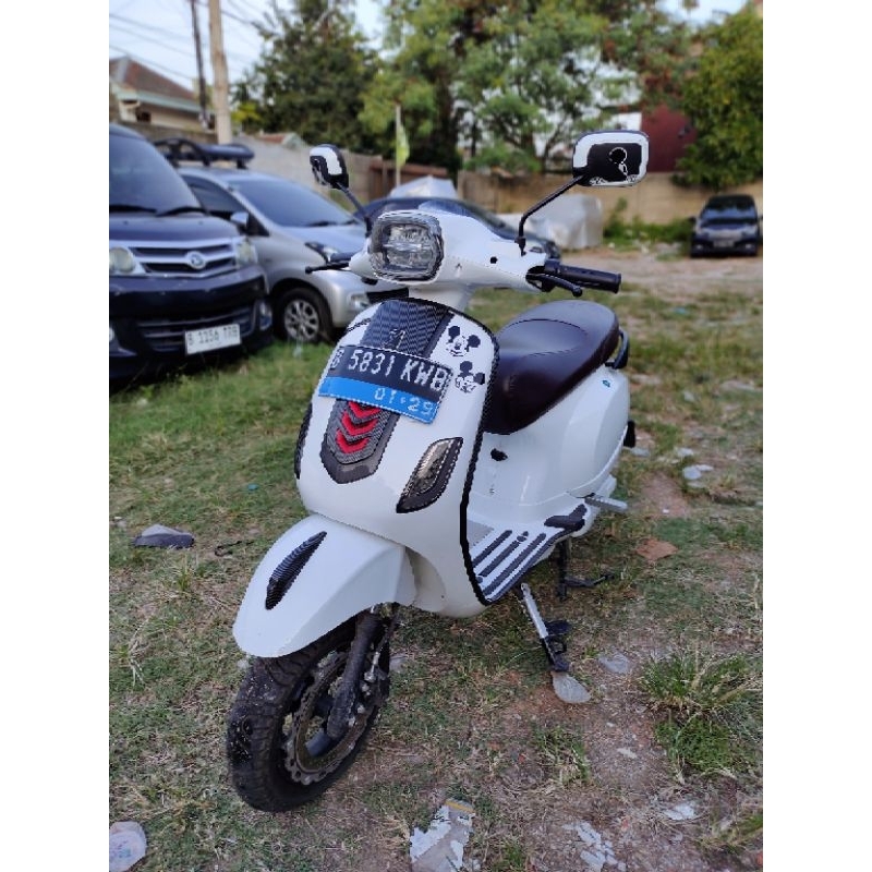 Motor Listrik Uwinfly T3S PRO White STNK BPKB nopol / Molis Uwinfly/ Motor Listrik model vespa/ Moli