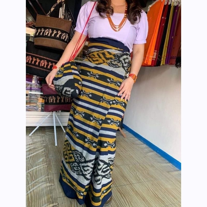 BAJU + SARUNG TENUN BLANGKET + TASS SEPUK ADAT TORAJA - TENUN ASLI JEPARA