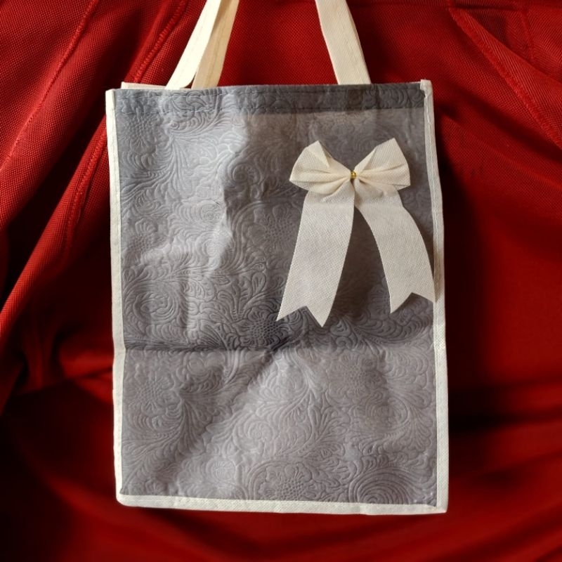 

Tas Hajatan Tas syukuran Spunbond