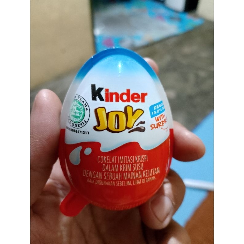 

Kinder Joy Bola-Bola Coklat 20g