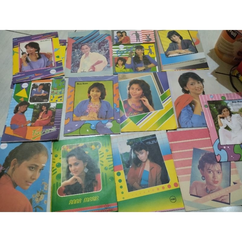 

Vintage Buku Tulis Kosong / Buku Tulis Tipis Jadul. Cover Artis Era 80an