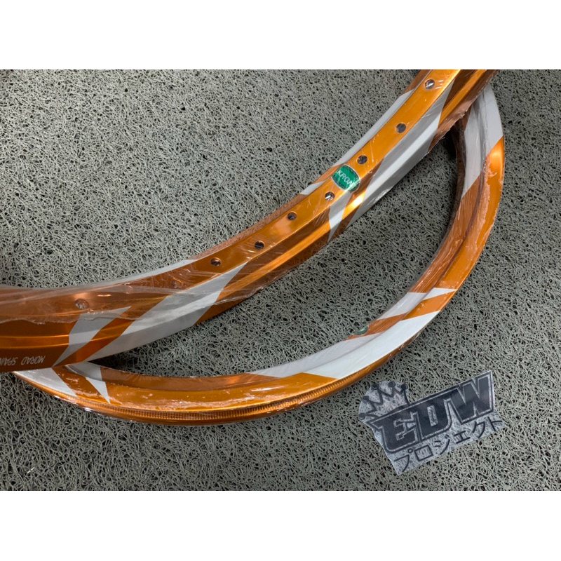 velg akront Motif blade 17 1.40 Rata